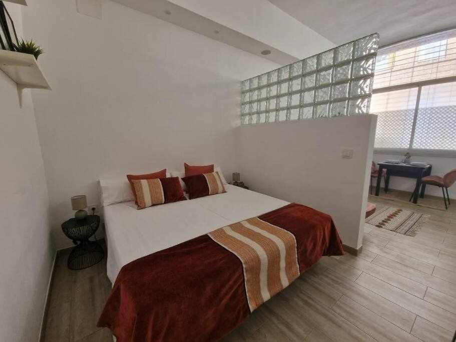 Isg Apartments Encantador Estudio En Alameda De Hercules Seville Exterior photo