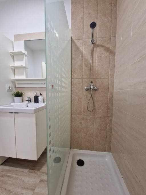 Isg Apartments Encantador Estudio En Alameda De Hercules Seville Exterior photo
